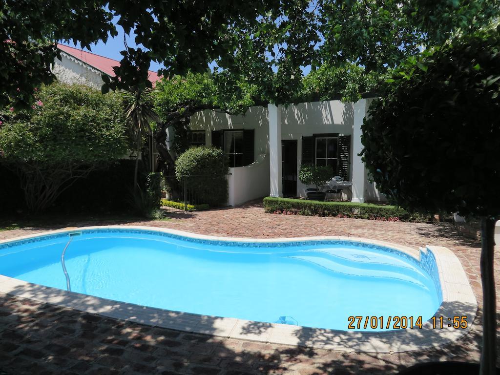 Buiten Verwagten Guest House Graaff Reinet Bagian luar foto